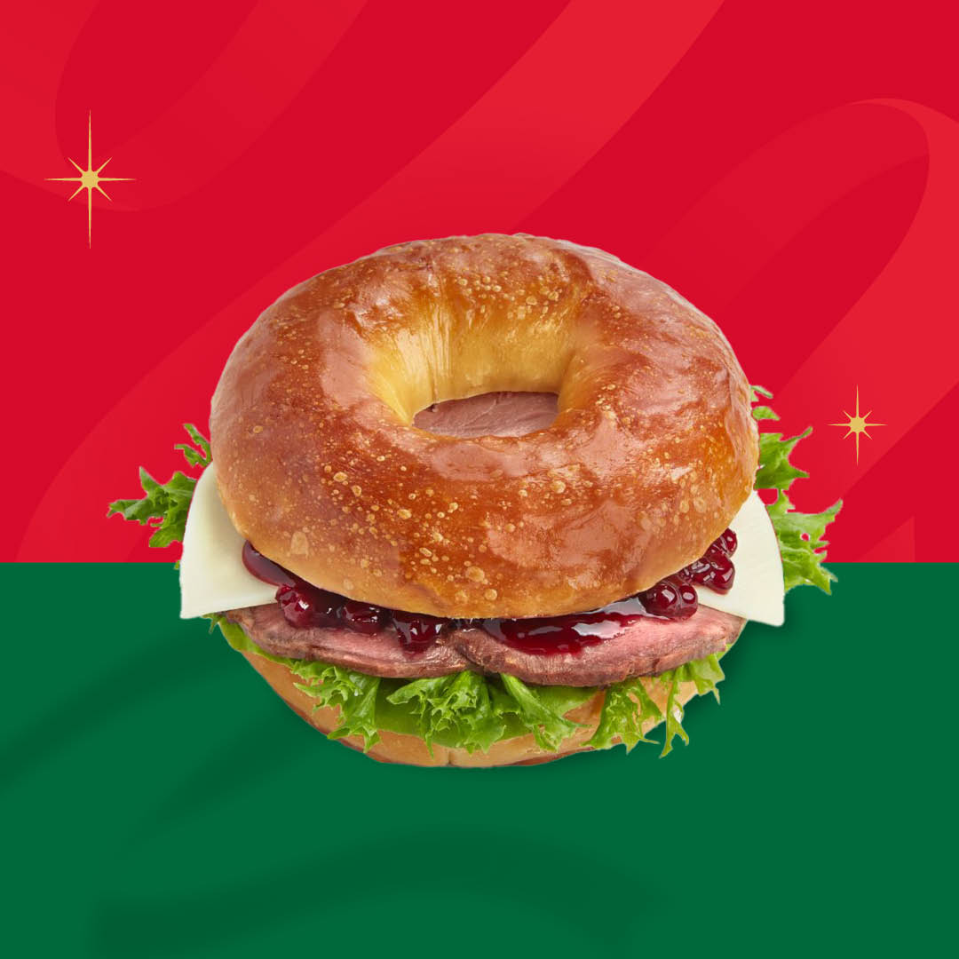 燒牛肉配紅莓醬德式貝果三文治